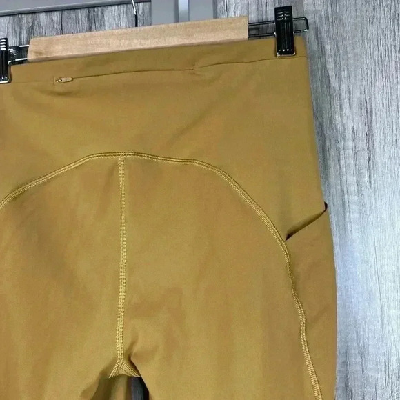 Lululemon Leggings Fast Free 6 Mustard Color High Rise Reflective Dots Sz 6 - Picture 5 of 12